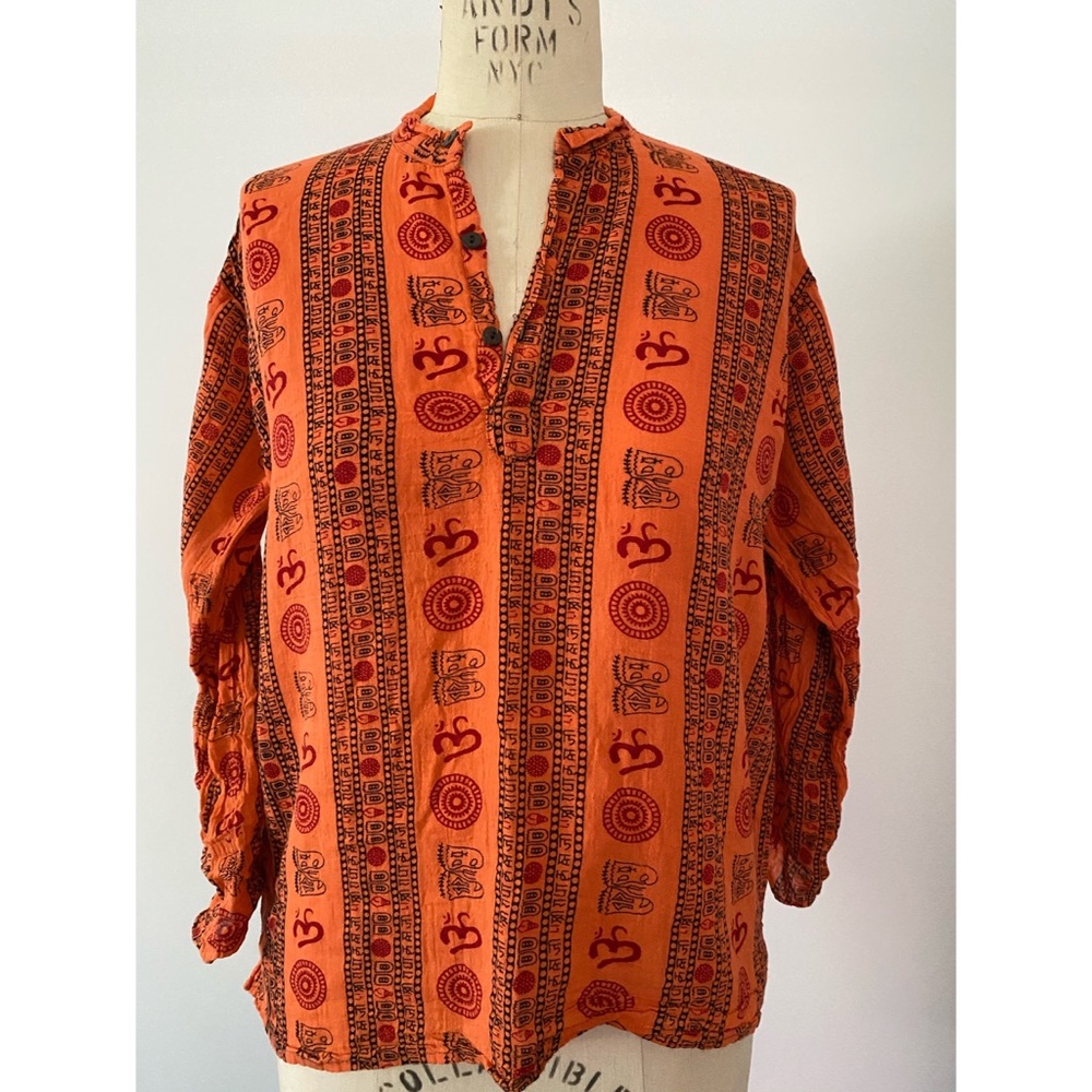 Om design shirt